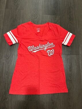 Washington Nationals V-Neck Tee in Red and White